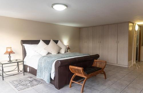 Still Bay Apartment | El De Mon