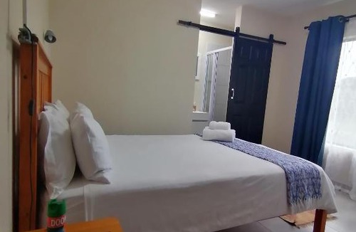 Athlone Apartment | El Pueblo Apartment