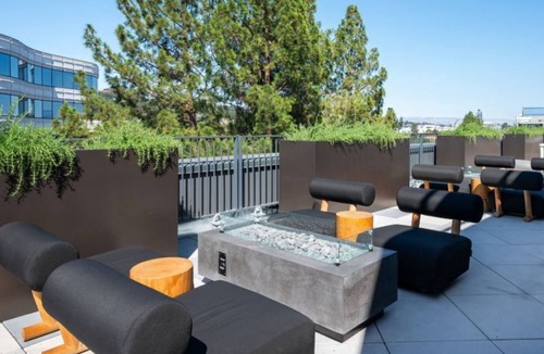 Walnut Creek Condo | Elegant 1BR Condo at The Rise Walnut Creek