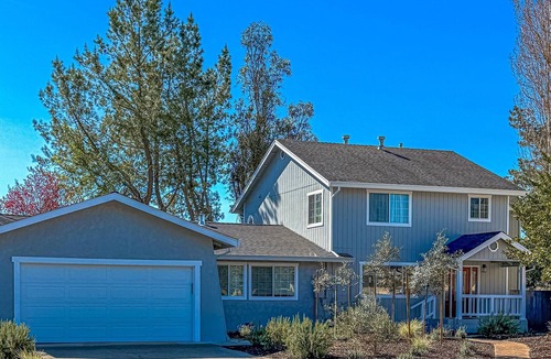 Sebastopol House | Elegant 3BR/2BA | Extended Stay Seb CA Wine Country