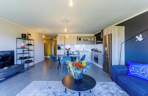 Flora Park Apartment | Elegant 3BR Apartment with Amazing Views