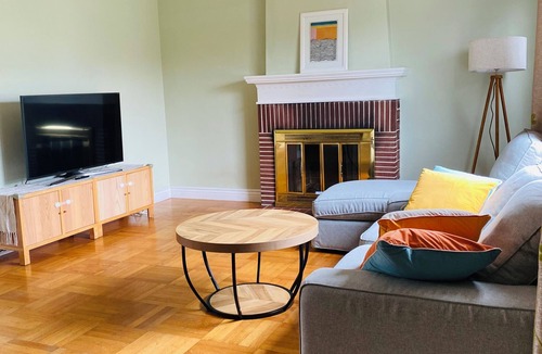 San Bruno House | Elegant 4BR3BA Home with 2 Premium En-suites near SFO, SF