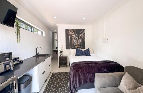 Ekurhuleni House | Elegant Haven