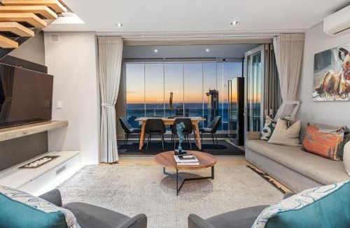 Three Anchor Bay Apartment | Elements on Battery by Host Agents