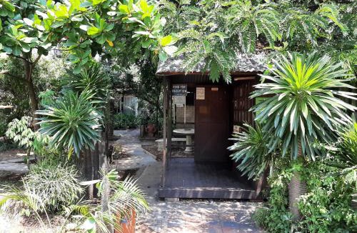 Phalaborwa House | Elephant Walk Guesthouse and Back Packers
