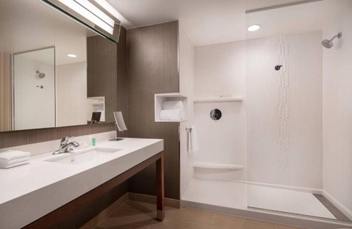 Petaluma House | Elevate your stay at our all-new hotel in Petaluma CA