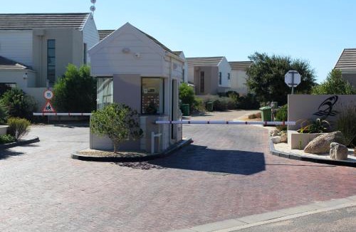 Langebaan Apartment | Ellefsen Golf Suite 138