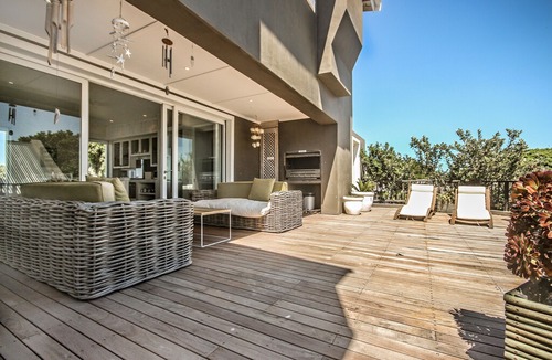 Kenton on Sea House | Elliot House. Spectacular Views!!