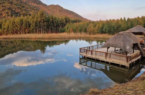 Piet Retief Bed & Breakfast | Emahlathini Guest Farm