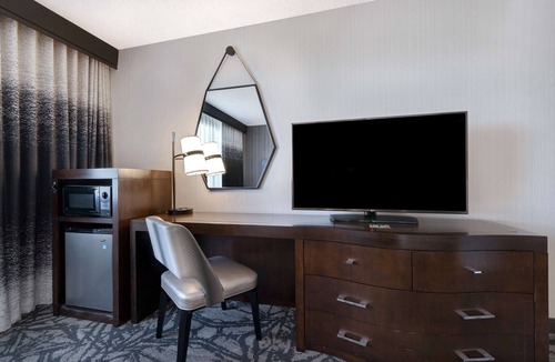 Santa Clara Hotel | Embassy Suites by Hilton Santa Clara Silicon Valley