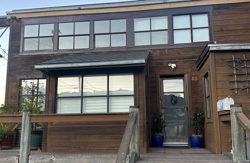 Marin City House | Enchanting Waterfront Chalet in Sausalito, CA