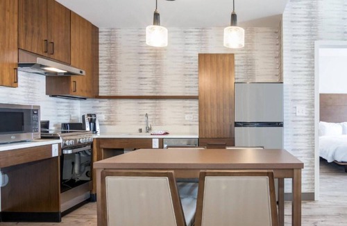 Alviso House | Enjoy our extended-stay room in San Jose, CA