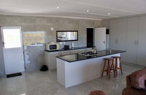 Laaiplek Apartment | Enjoyable apartment with WiFi in charming Velddrif