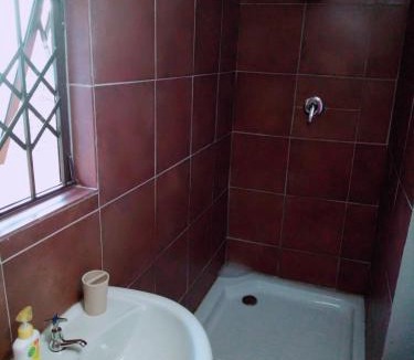 Ethekwini Cabin | Entendeni Lodge SelfCatering