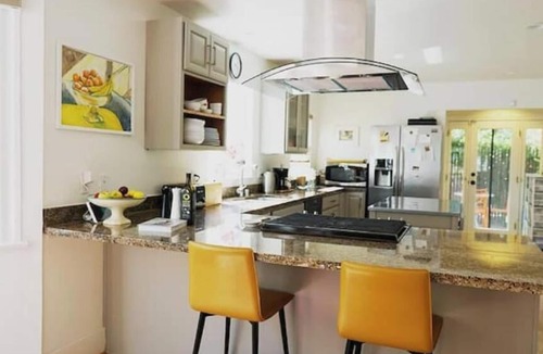 Emeryville House | Entire Home with patio min to SF&Berkeley