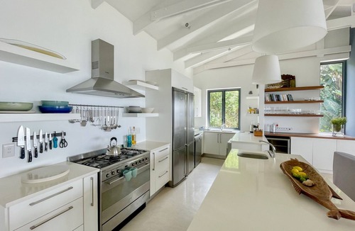 Plettenberg Bay Villa | Estrella Residence - Four Bedroom Villa, Sleeps 12