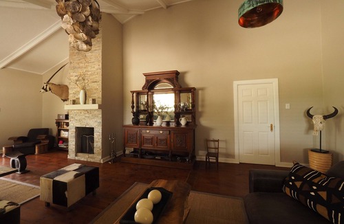 Jansenville Cabin | Exclusive 3600 hectares Wildlife & Nature Reserve with fully staffed 4* Lodge