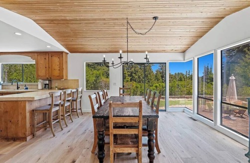 Aptos House | Exclusive Modern Retreat- The Johanna House