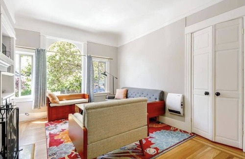 Mission District Apartment | Explore the City from the Beautiful, Victorian, Liberty Hill