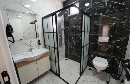 Onikisubat Hotel | EXPO GARDEN HOTEL