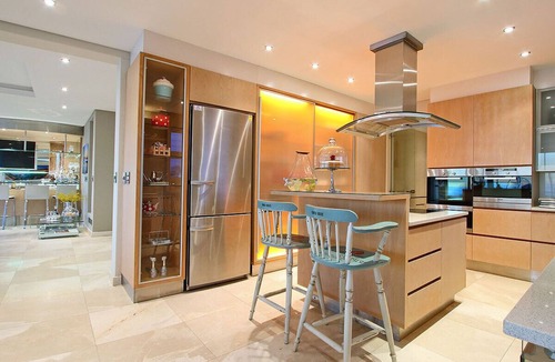 Bloubergstrand House | Exquisite Beachfront Home in Beautiful Bloubergstrand