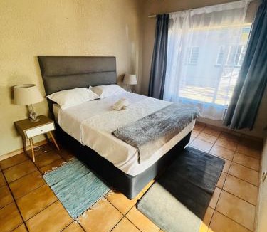 Centurion Apartment | Exquisite cottage in Doringkloof