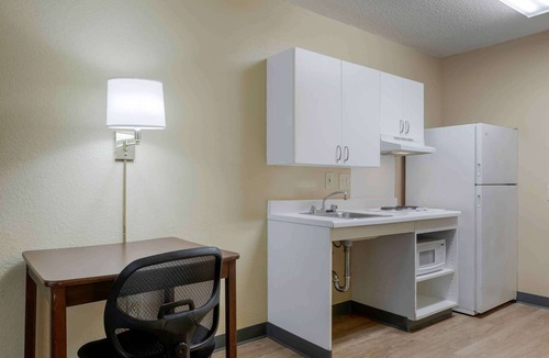 Southwest Santa Rosa Hotel | Extended Stay America Suites Santa Rosa South