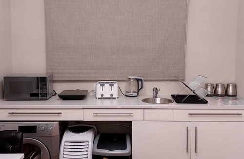 Hout Bay Apartment | Eye2SA- Hout Bay treasure where 3 mountains meet the Atlantic ocean