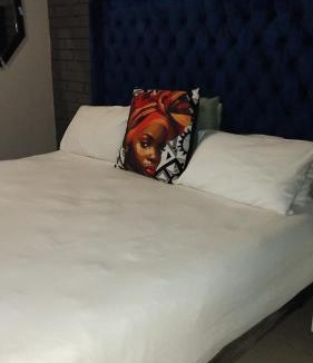 Flora Park House | EzekMary Res