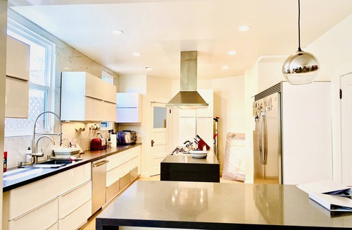 Richmond District House | Fabulous Location! Beautiful contemporary interior design. A Jewel!