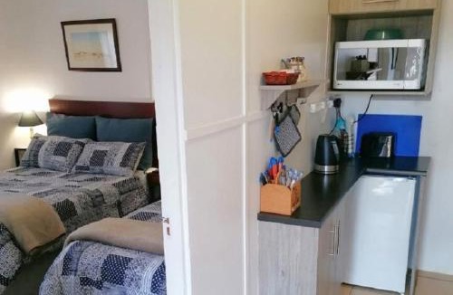 Elundini House | Fairbairn Guest Farm