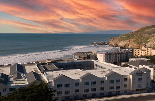 Rockaway Beach Hotel | Fairfield by Marriott Inn & Suites San Francisco Pacifica