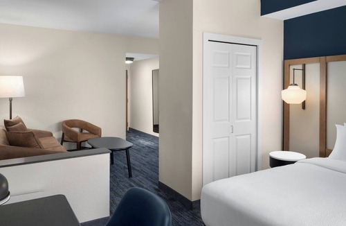 Sacramento Hotel | Fairfield Inn & Suites by Marriott Sacramento Airport Natomas