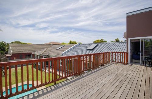 Cape Town House | Fairview Crescent 03 by CTHA