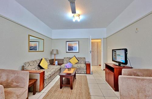 Eastcliff Apartment | Fairway Holiday Accommodation