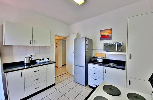Eastcliff Apartment | Fairway Holiday Accommodation