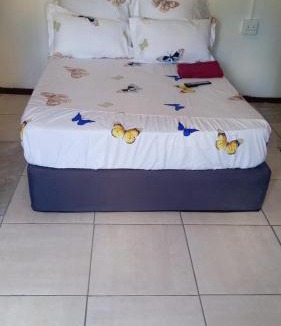 Parow House | Fajomi guest house