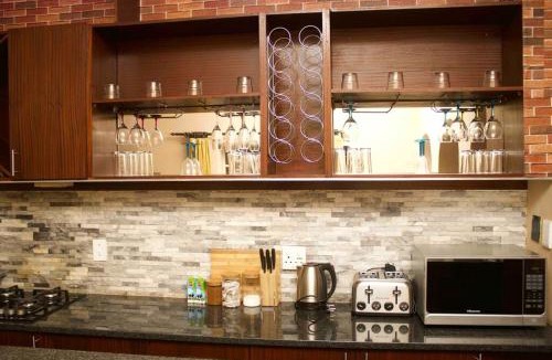 Bela-Bela Apartment | Falcon Lodge (S)