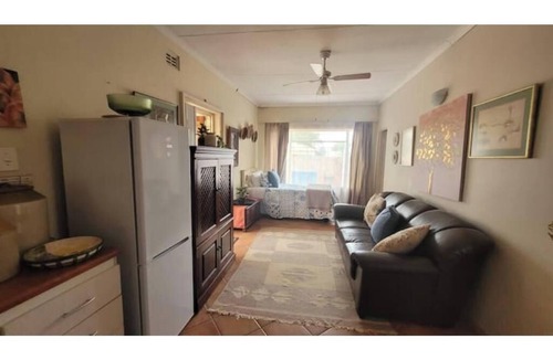Mokopane Apartment | Family 3 sleeper apartment