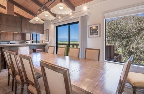 Watsonville House | Family Friendly 4BR Beach Home for 12