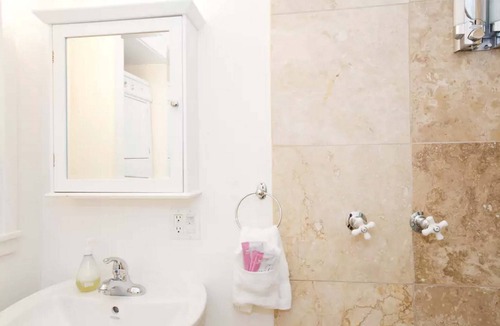 Panoramic Hill Apartment | Family Size View Condo Near U.c. Berkeley Campus