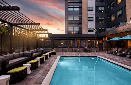Cupertino House | Feel your best at our extended-stay Room