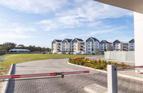 Summerstrand Apartment | First Class Apartment At Bella