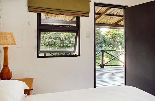 Mgxotyeni Hostel | First Group Hole in the Wall Backpackers