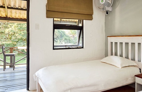 Mgxotyeni Hostel | First Group Hole in the Wall Backpackers