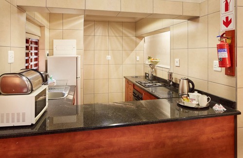 Hartbeespoort Apartment | First Group Magalies Park