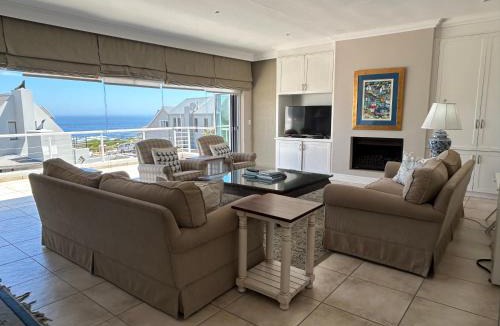 Vermont House | Fisante at Breakfast beach