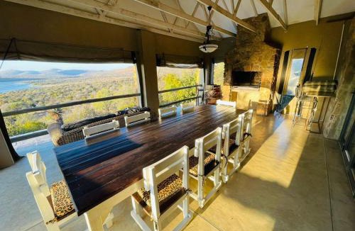 Kgetlengrivier House | Fish Eagles View - on game farm close to pilansberg