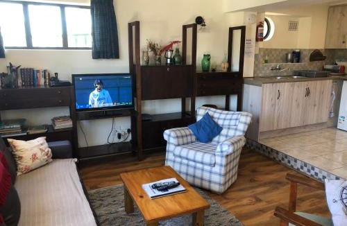 Fish Hoek House | Fisherman's Watch Cottage