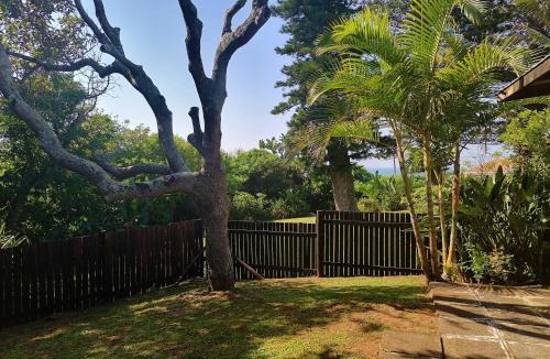 Port Edward Apartment | Fishermans Cottage - BillsBest